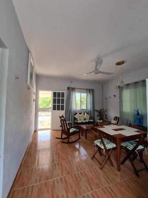Apartament Casa Perla Marina, Pequena Casa Frente A La Playa. El Cuyo Zewnętrze zdjęcie