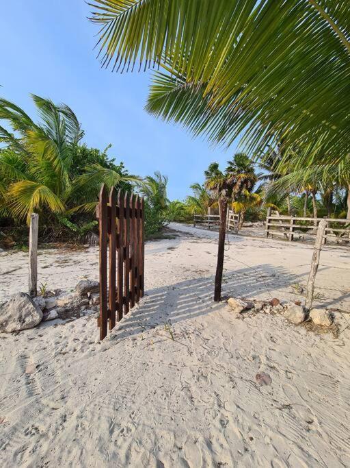 Apartament Casa Perla Marina, Pequena Casa Frente A La Playa. El Cuyo Zewnętrze zdjęcie