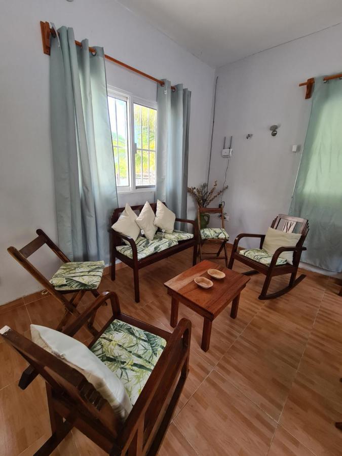 Apartament Casa Perla Marina, Pequena Casa Frente A La Playa. El Cuyo Zewnętrze zdjęcie